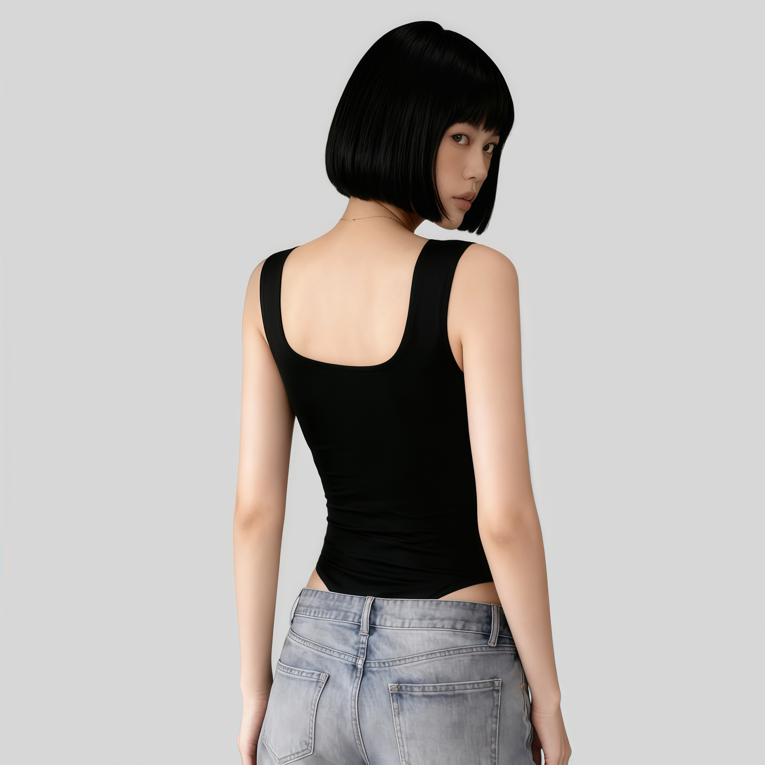 Lousxxy 로브스시 패드내장형 오픈백 스퀘어넥 바디수트 2510