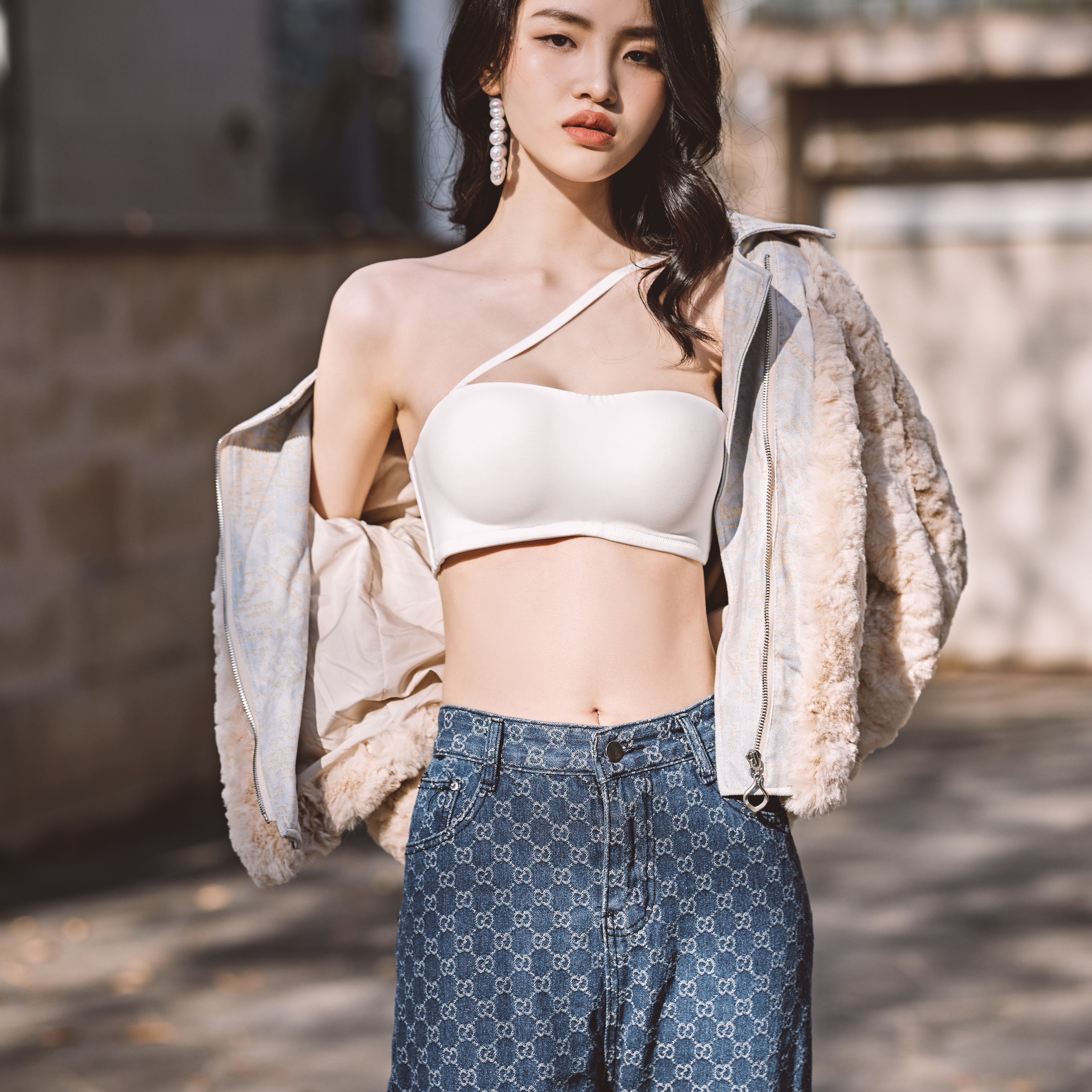 Lovsxxy 올여름 오프숄더 옆후크 브라 088