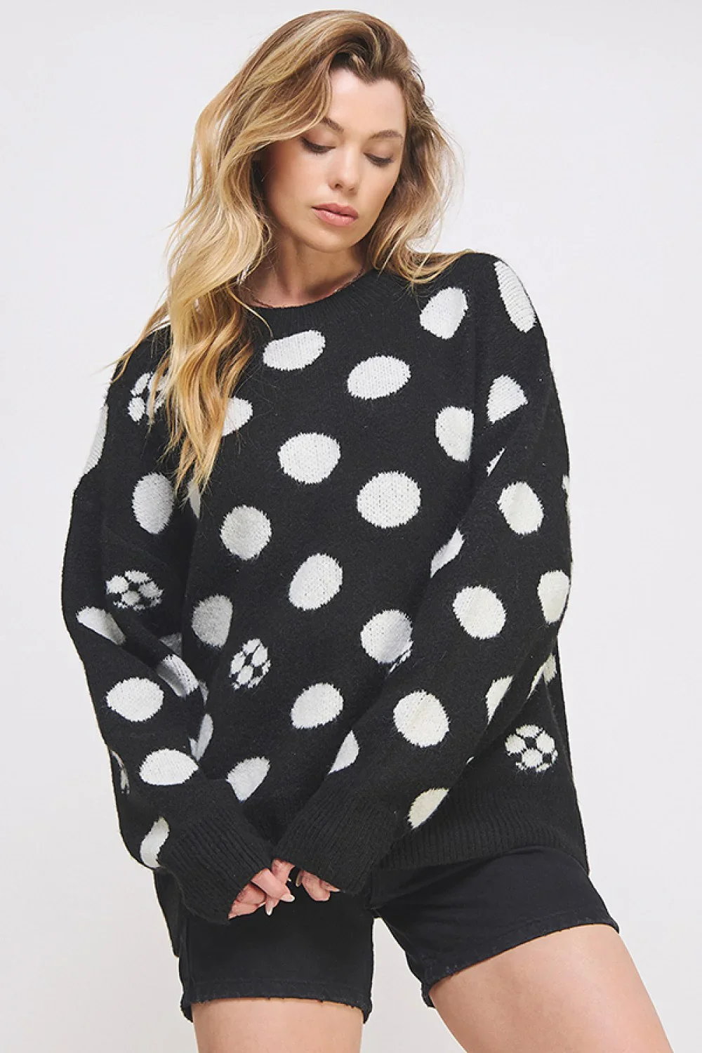 Plus Size Polka Dot Soccer Ball Crew Neck Cozy Casual Pullover Sweater