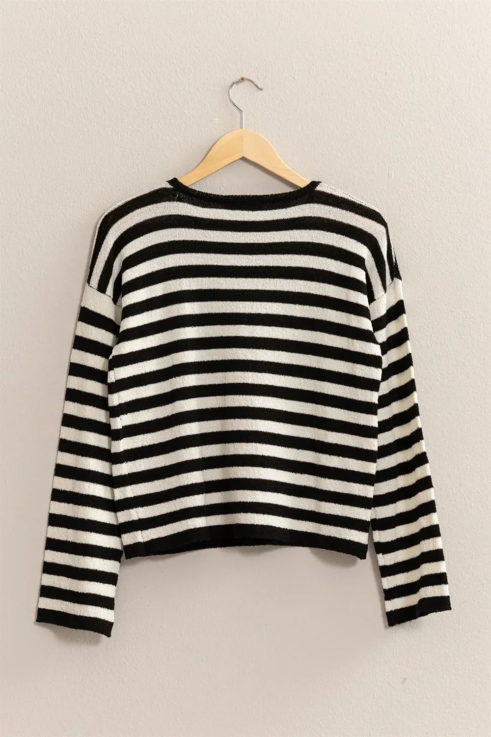 Classic Horizontal Striped Soft Knit Crew Neck Relaxed Fit Long Sleeve Pullover Sweater