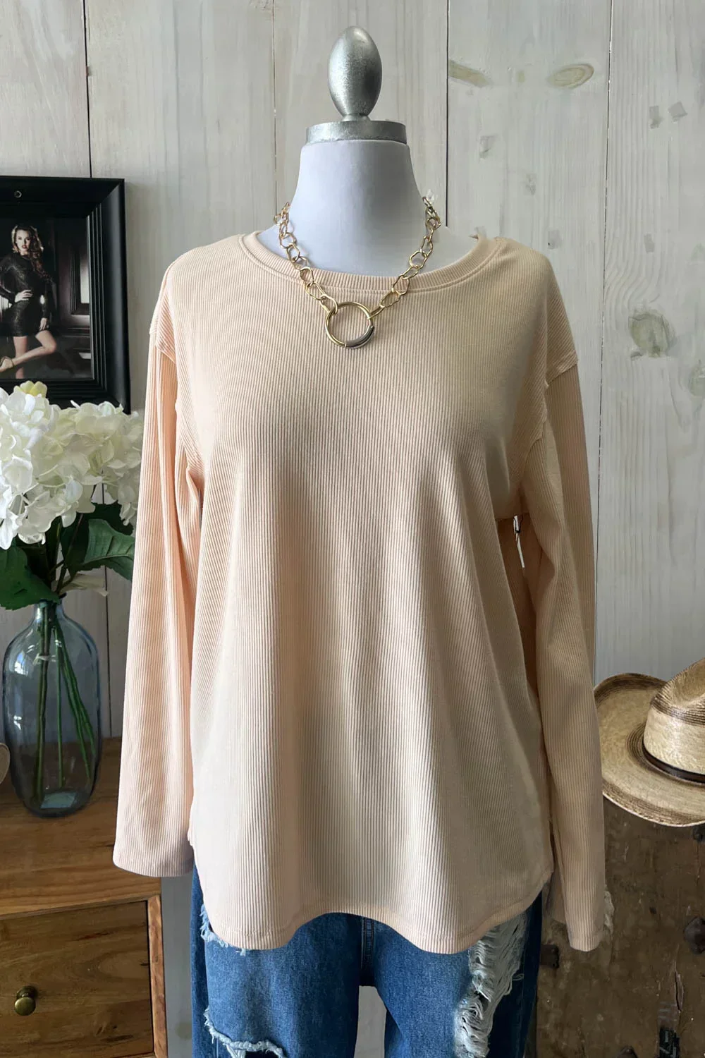 Soft Ribbed Knit Long Sleeve Scalloped Hem Relaxed Fit Oversize Boutique Top
