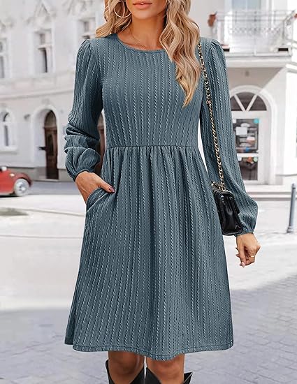 Women's autumn sweater dress with pockets, round neck, long sleeves, A-line silhouette, new casual winter dress for 2025.