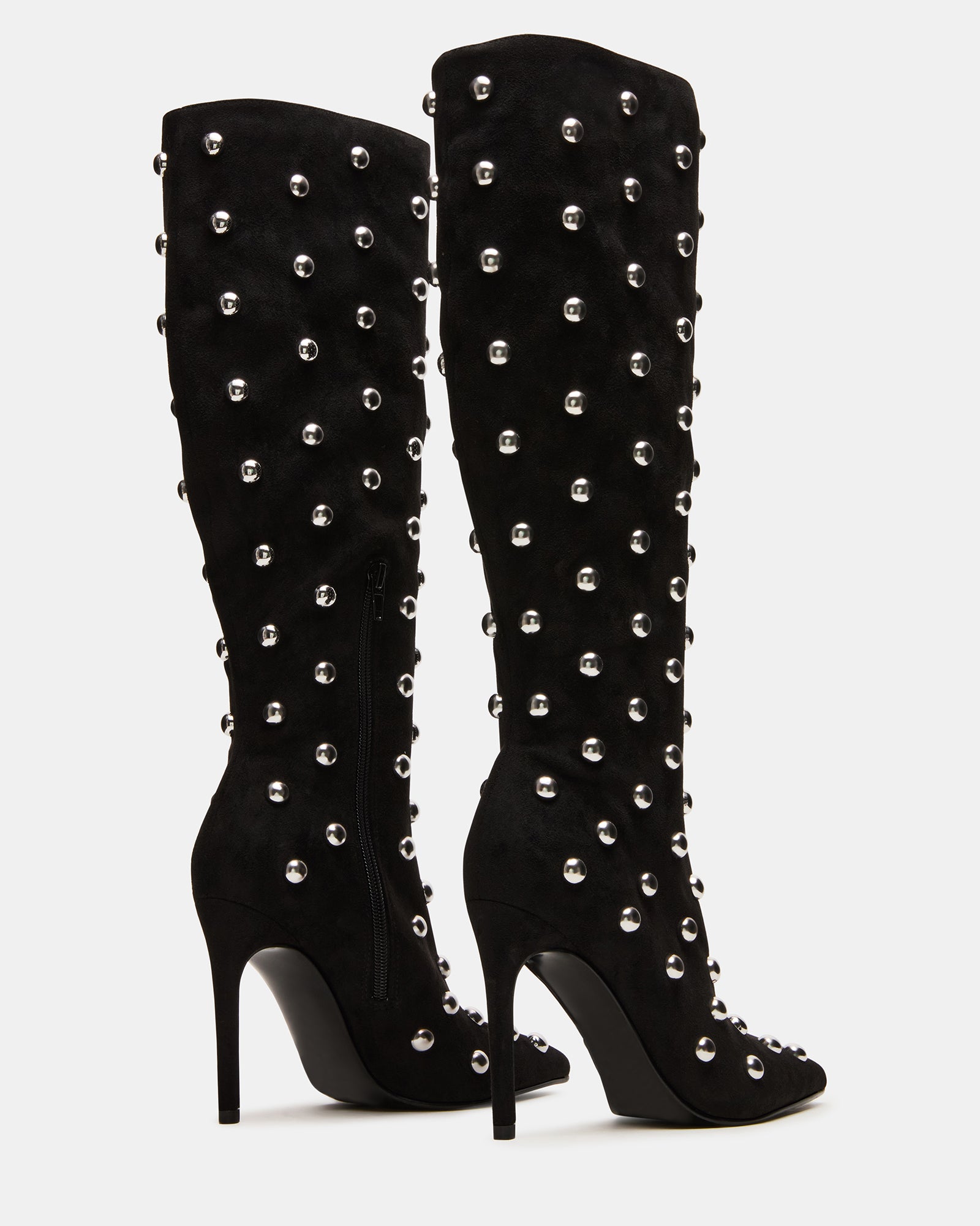 Nitro Black Studs
