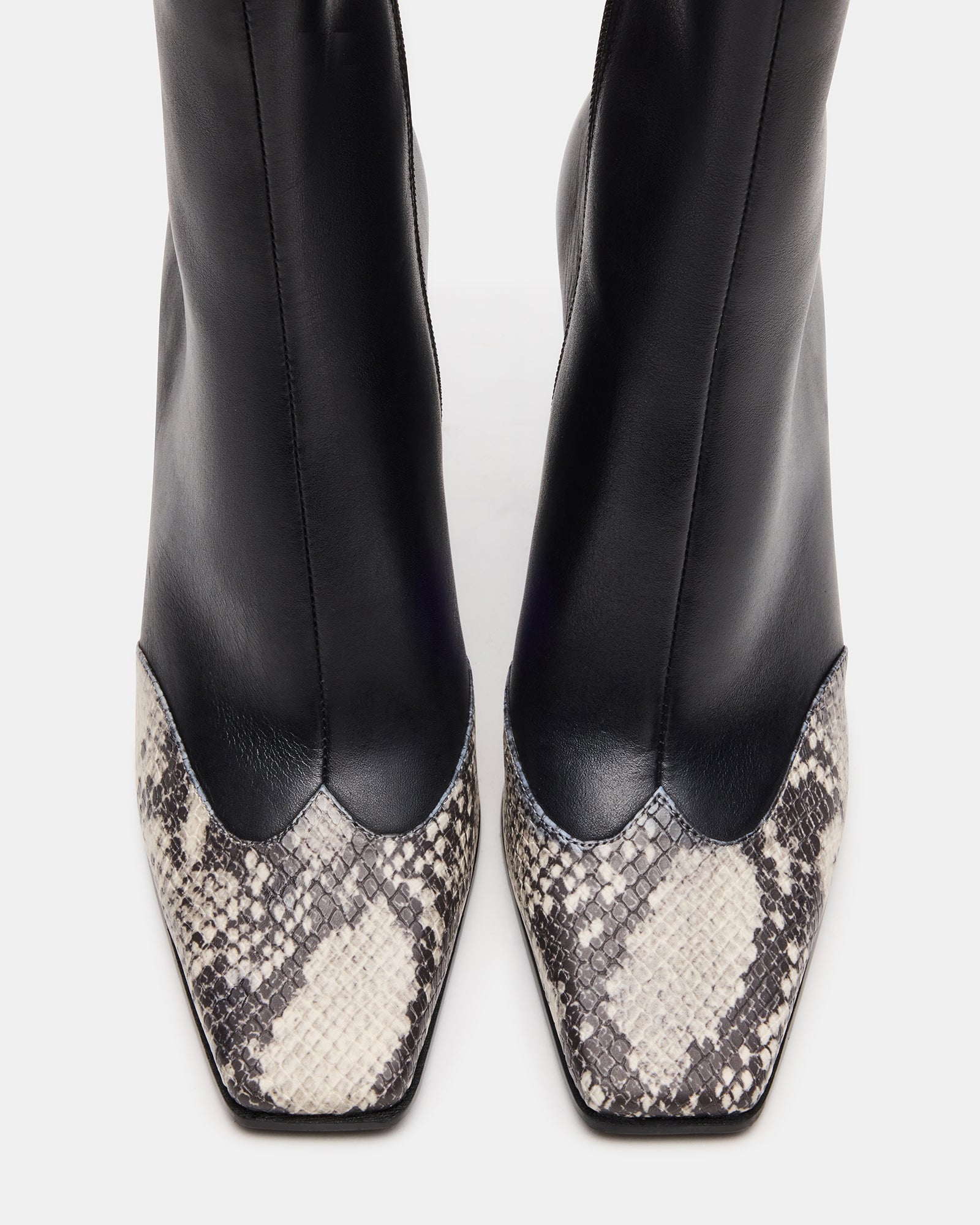 Lyle Black Leather With Snake