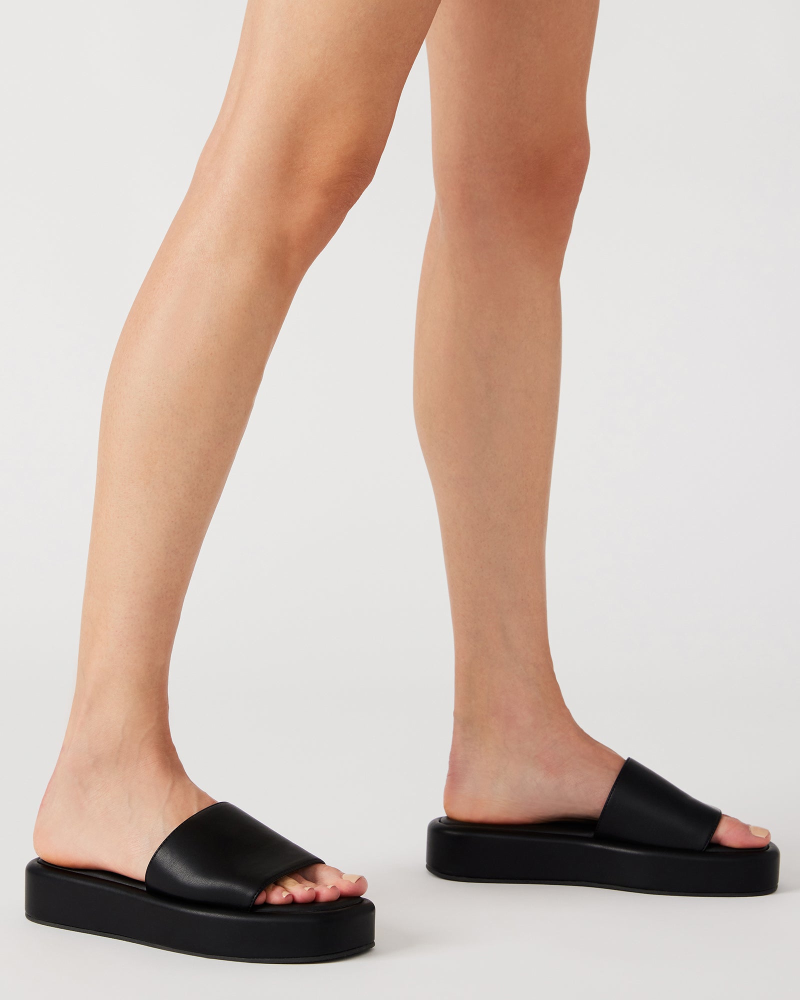 Beachy Woven Green Multi