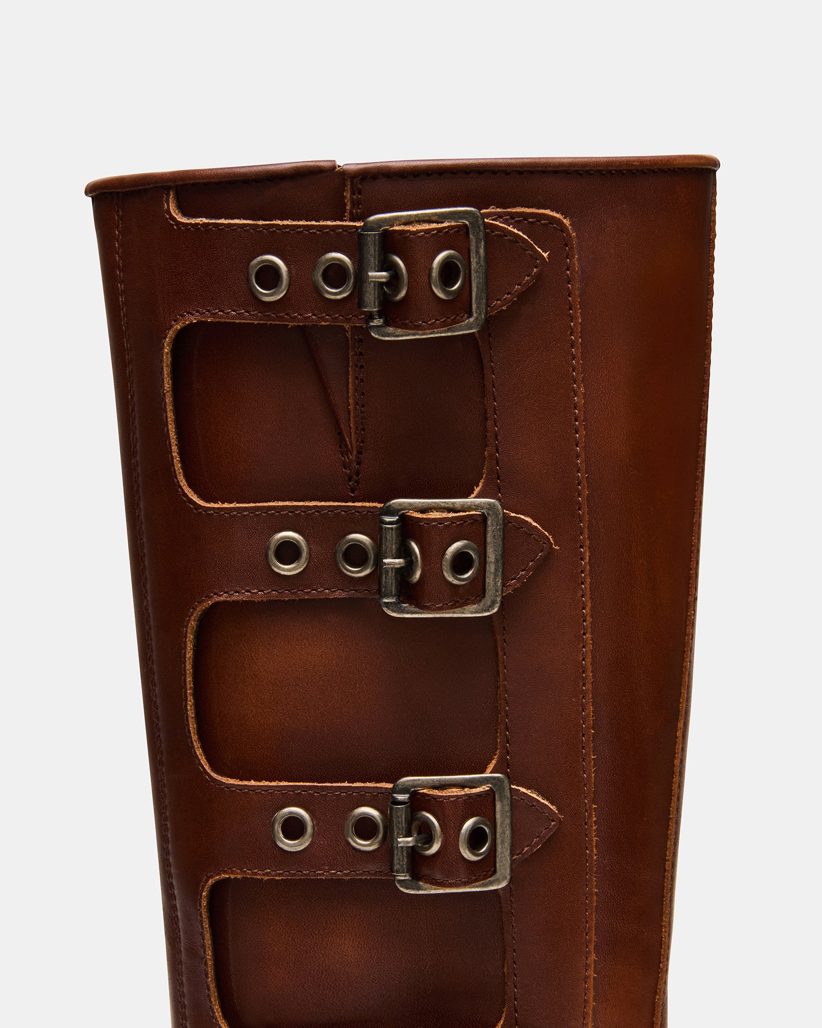 Rocky Cognac Distressed