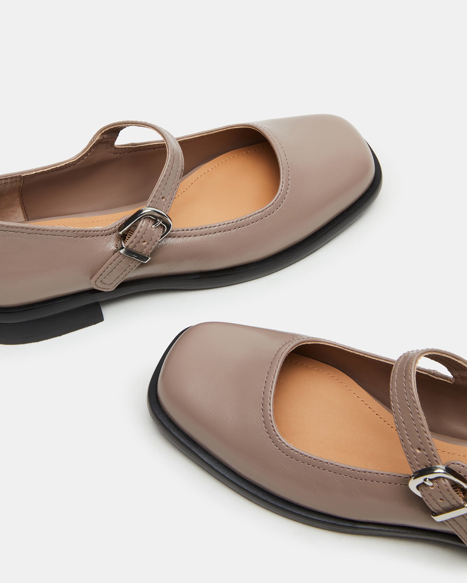 Delancy Taupe Leather