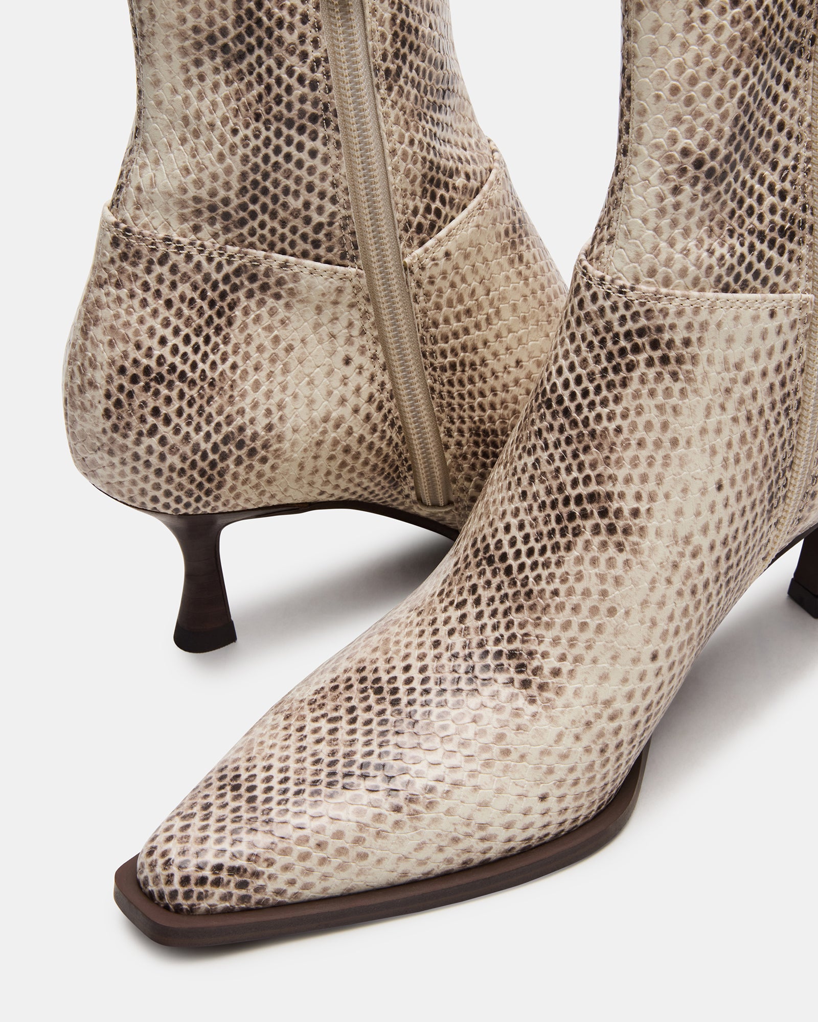 Stasia Natural Snake