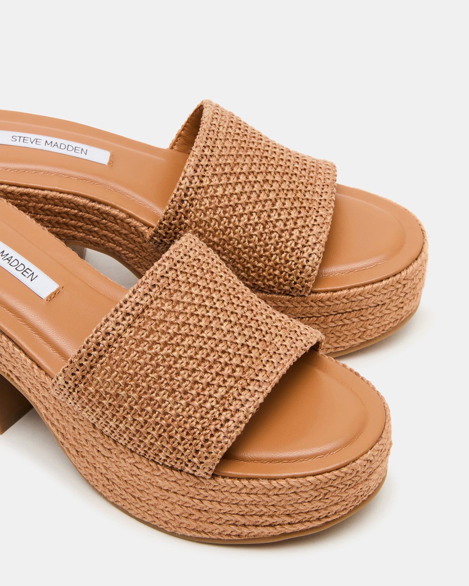 Trippy Cognac Raffia