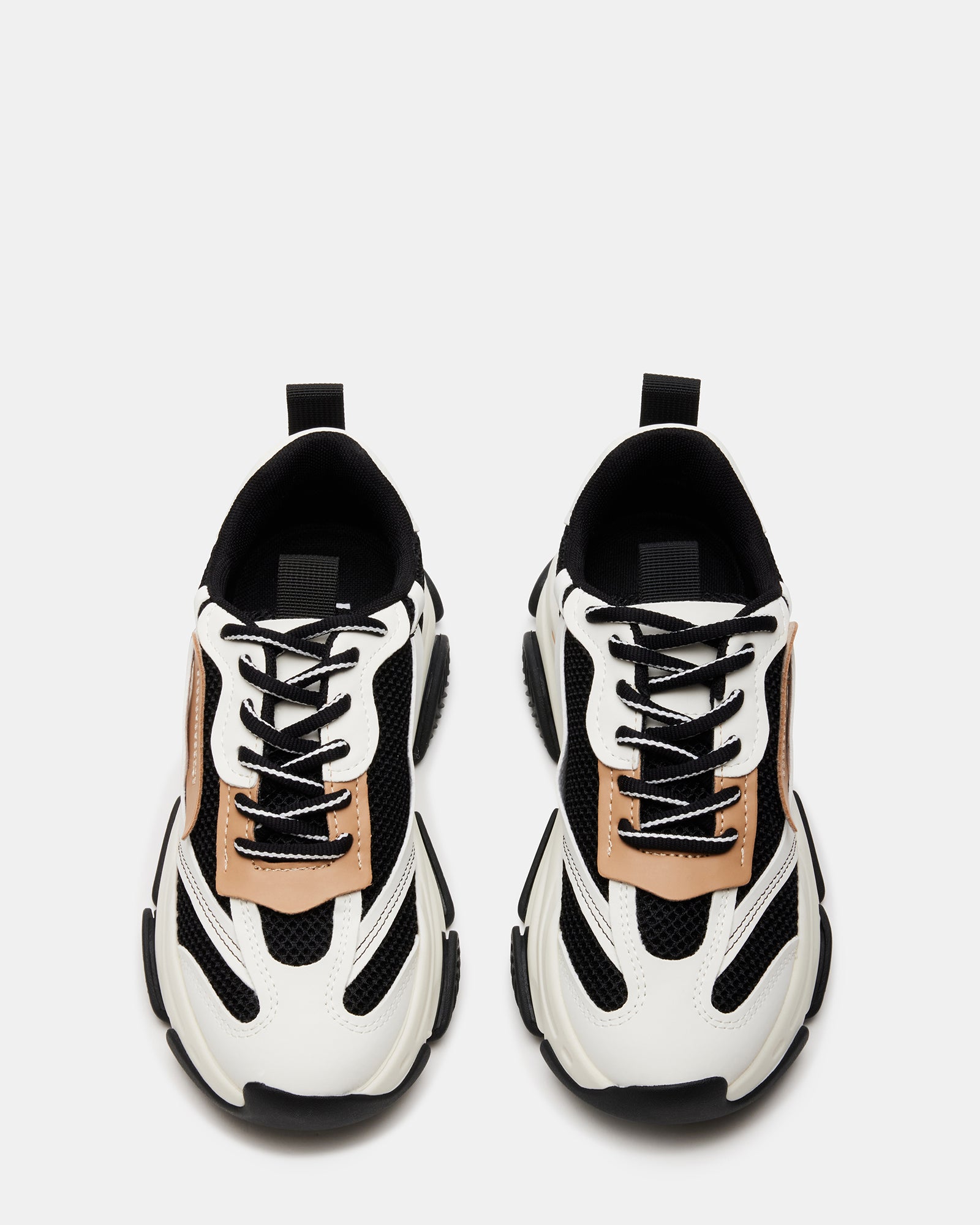 Possession Black/tan