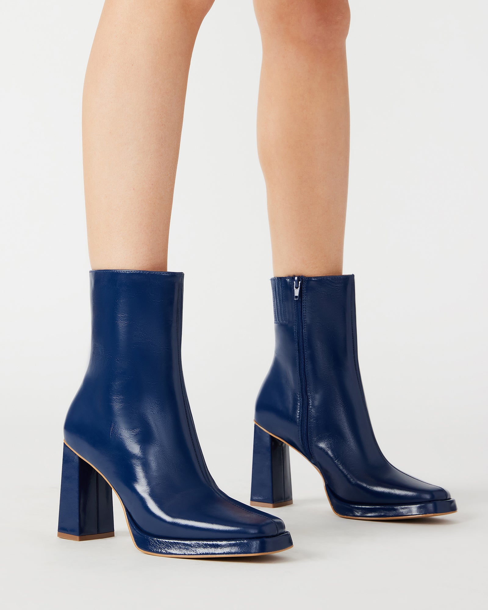 Freya Navy Leather