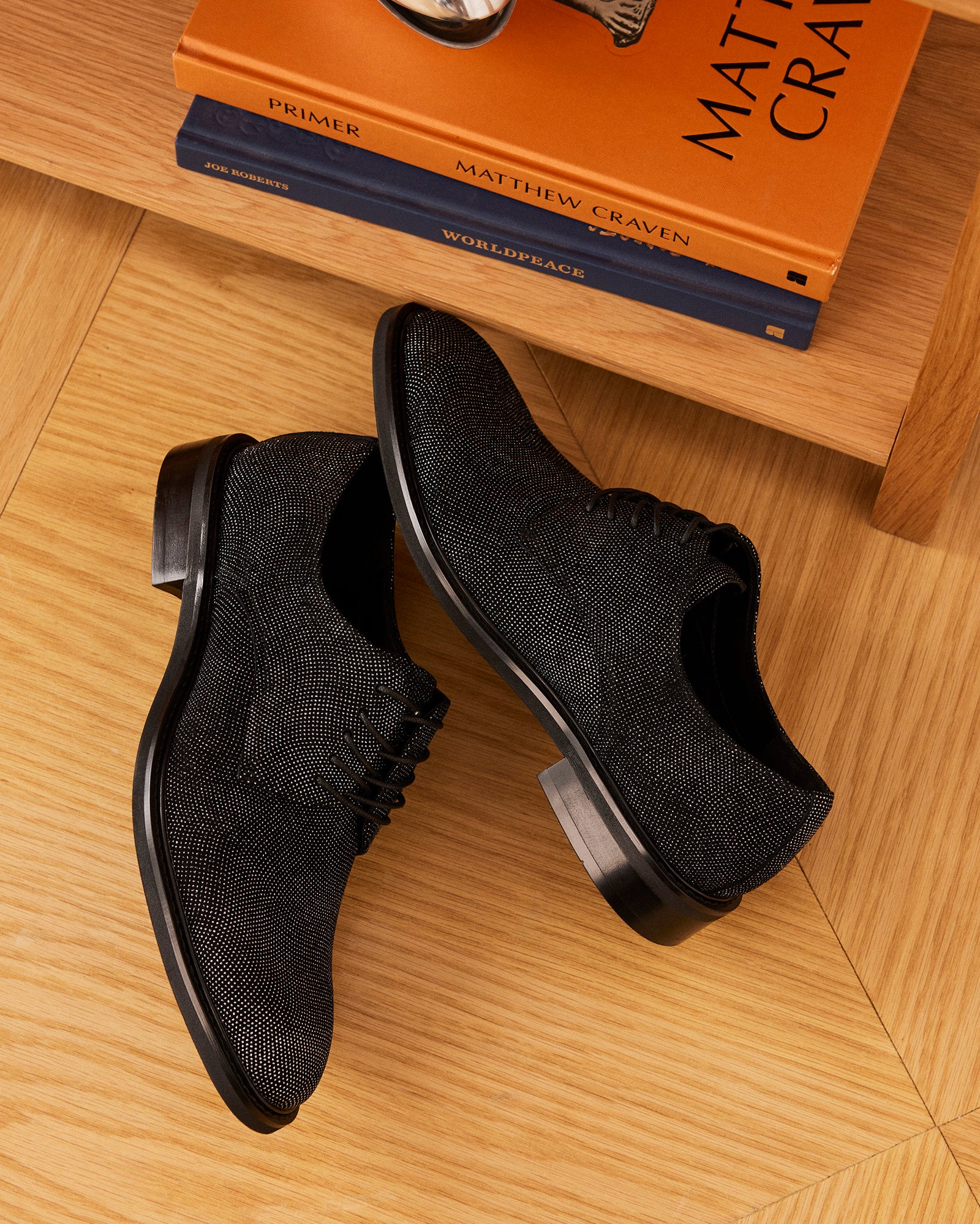 Hadar Black Metallic