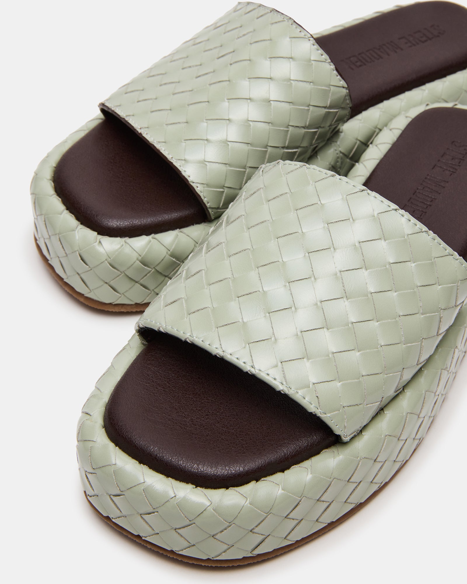 Beachy Quilted Pistachio