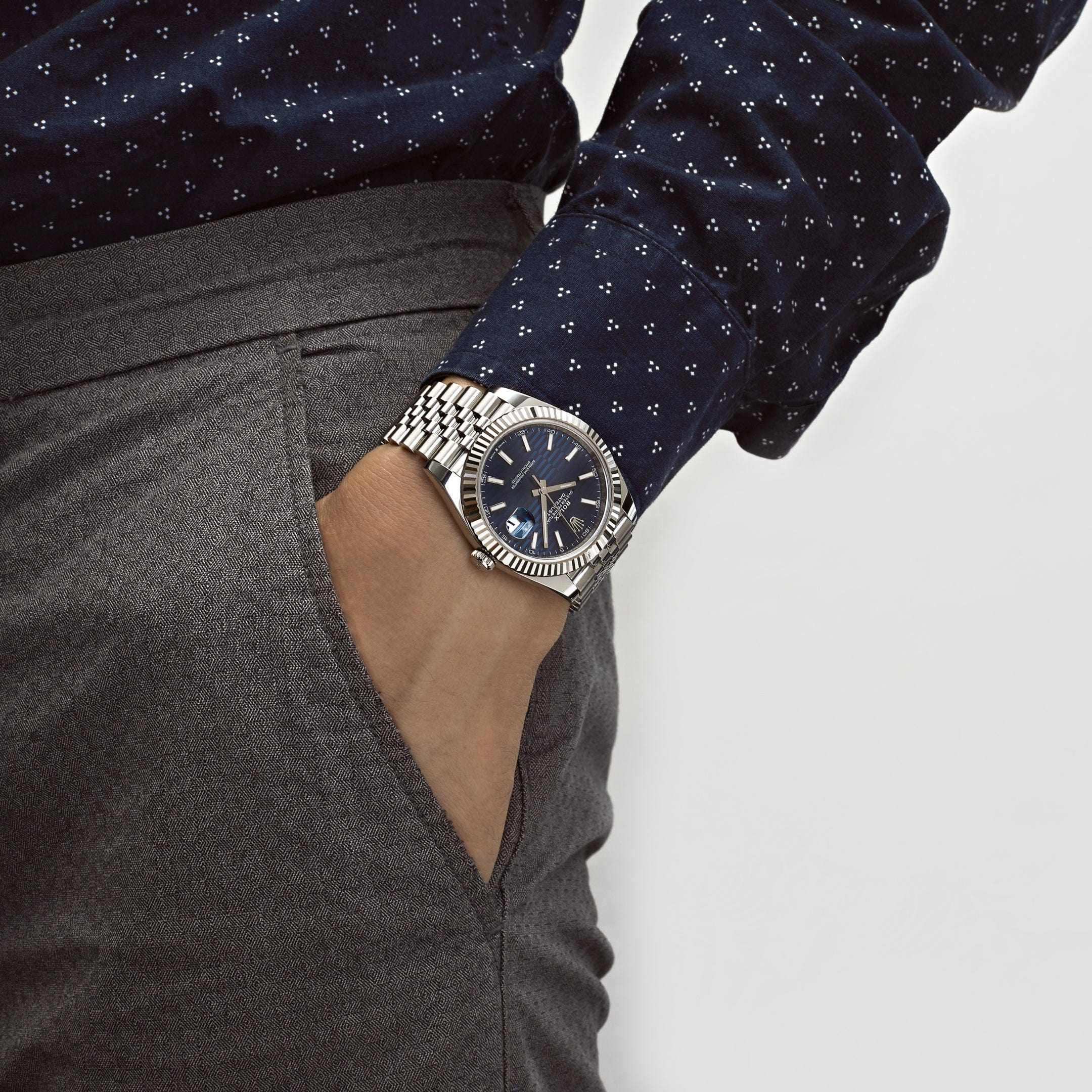 Rolex Datejust 41 126334 Stainless Steel Fluted Motif Blue Dial Jubilee