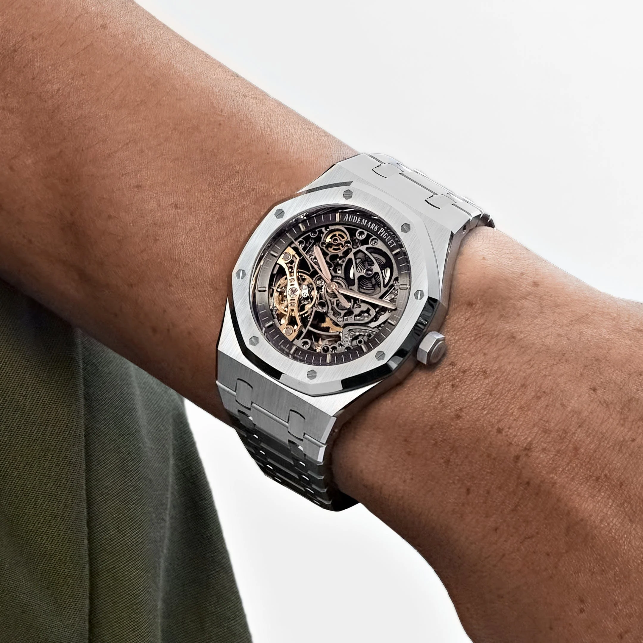 Audemars Piguet Royal Oak 15407ST.OO.1220ST.01 Double Balance Wheel Stainless Steel Openworked Dial (2024)