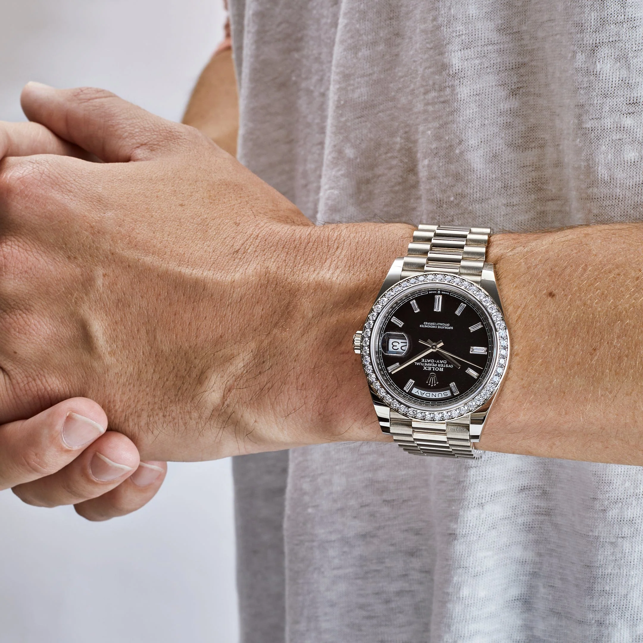 Rolex Day-Date 40 228349RBR White Gold Black Dial Diamond Bezel (2021)