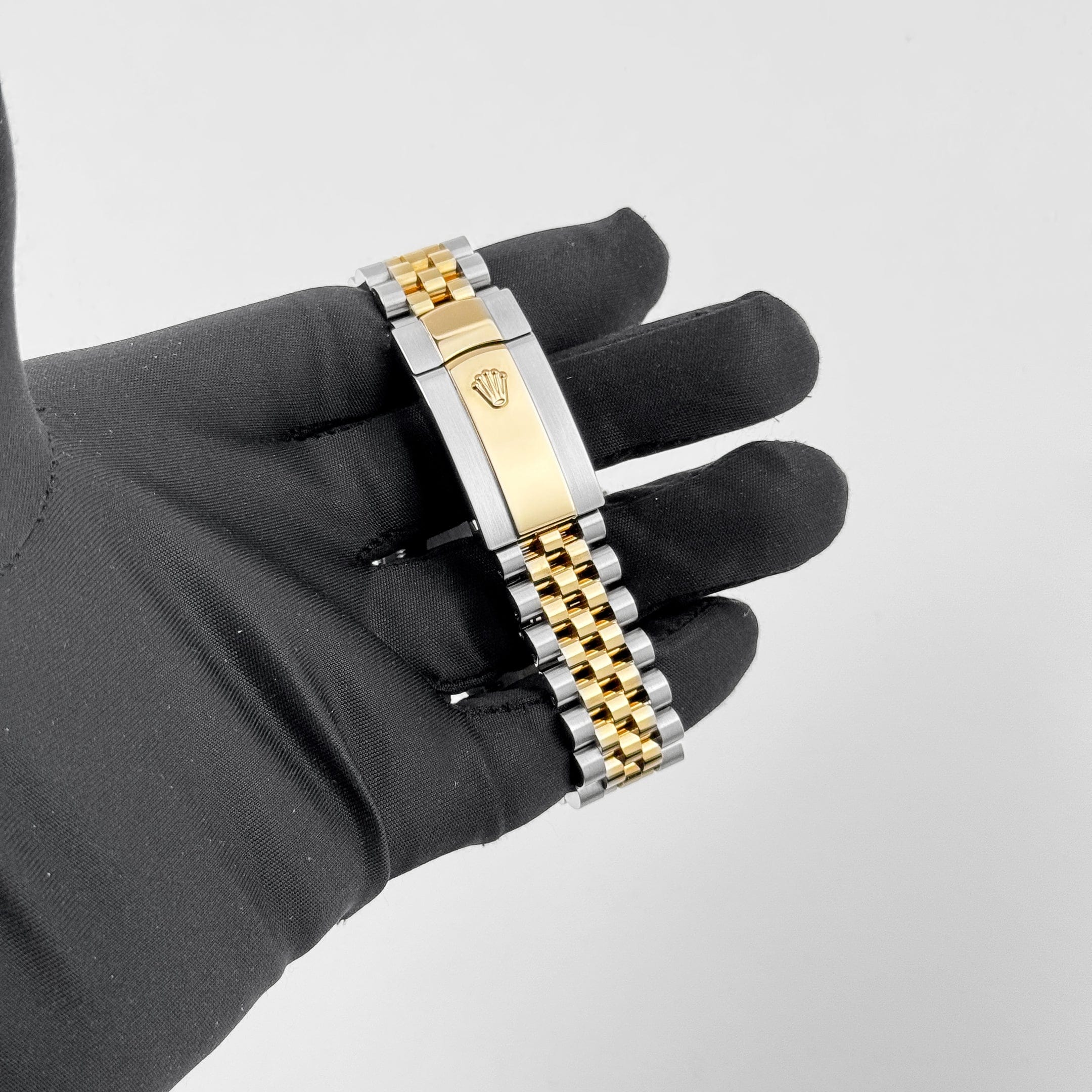 Rolex Datejust36 126233 Stainless Steel Yellow Gold Black Diamond Dial Jubilee (2025)