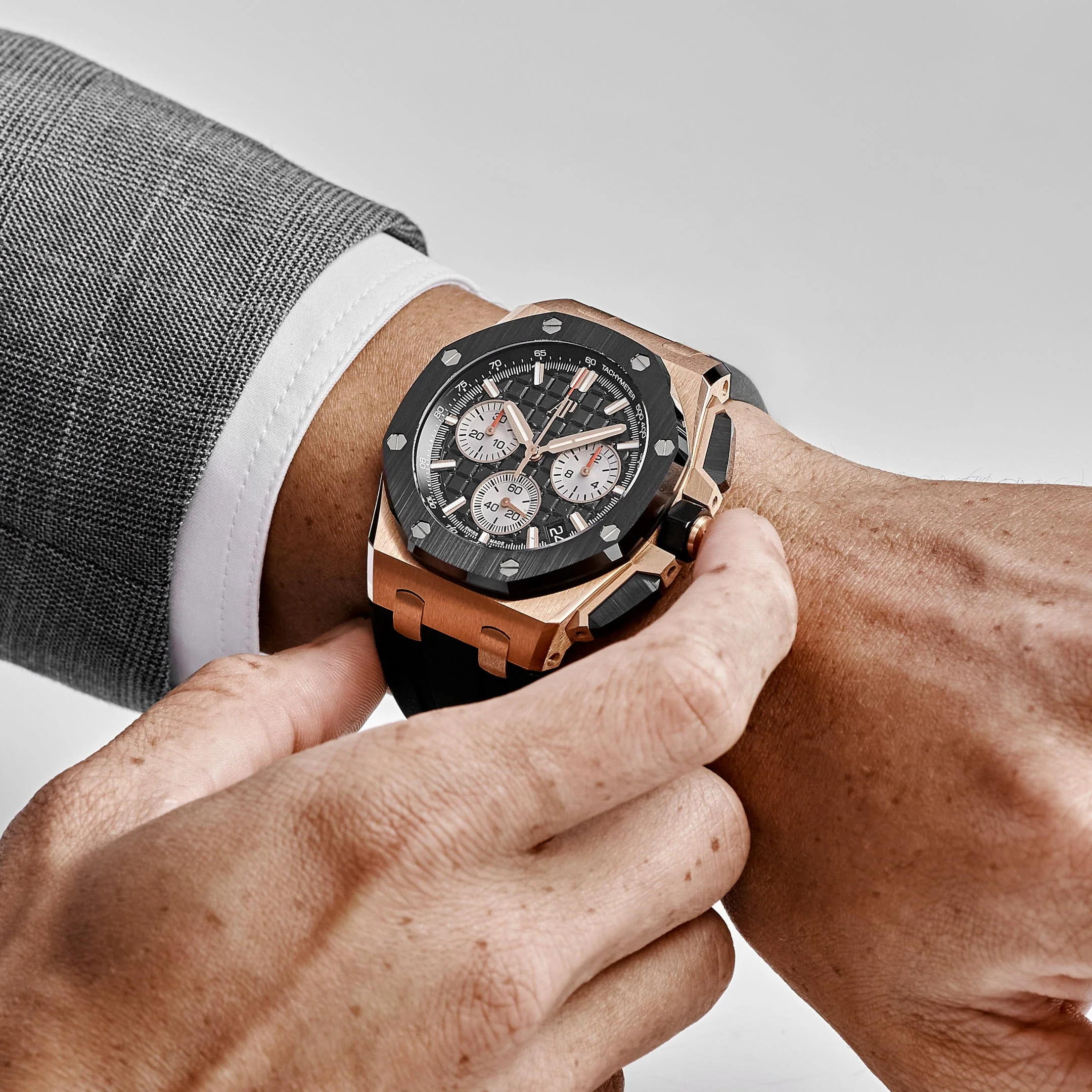 Audemars Piguet Royal Oak Offshore 26420RO.OO.A002CA.01 Chronograph Rose Gold Black Dial (2023)