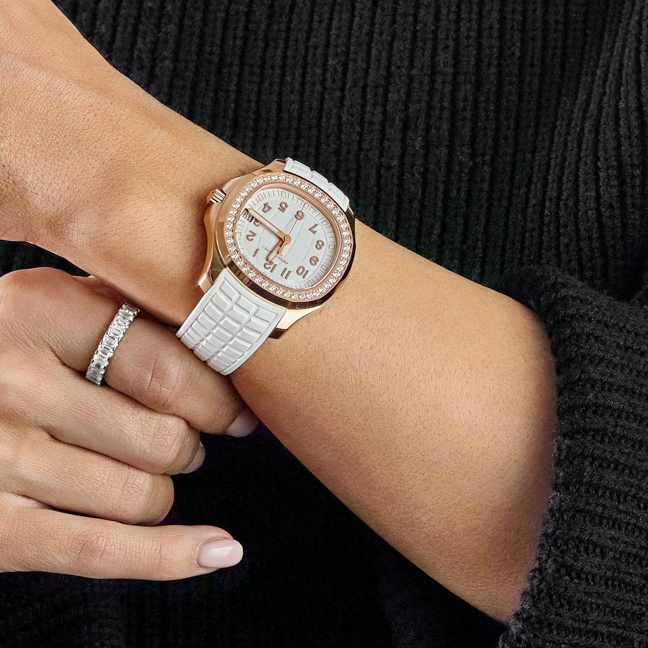 Patek Philippe Aquanaut Luce 5268/200R-001 Rose Gold Diamond Bezel White Dial