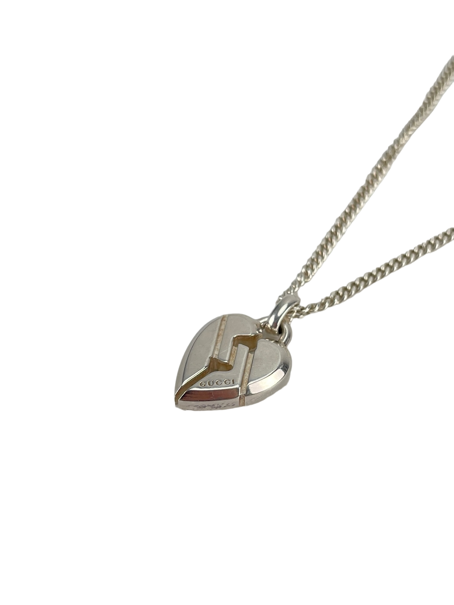 GUCCI - Knot Heart Silver Necklace