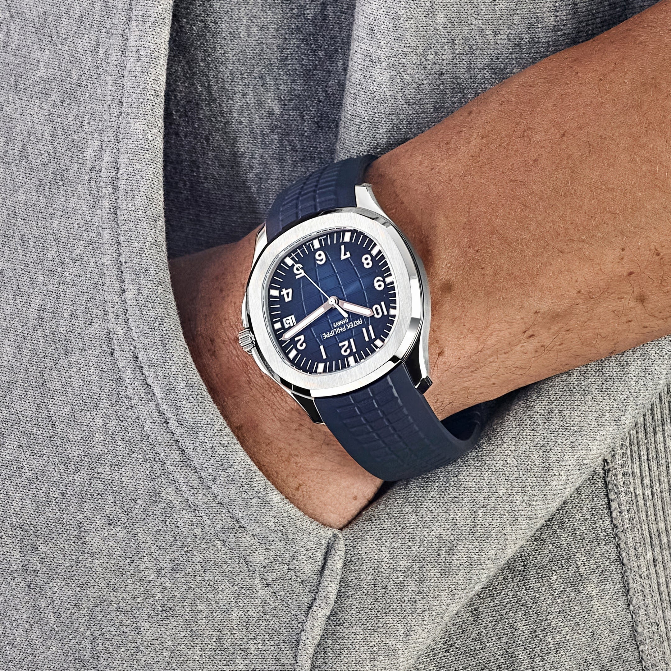 Patek Philippe Aquanaut 5168G-001 White Gold Blue Dial (2025)