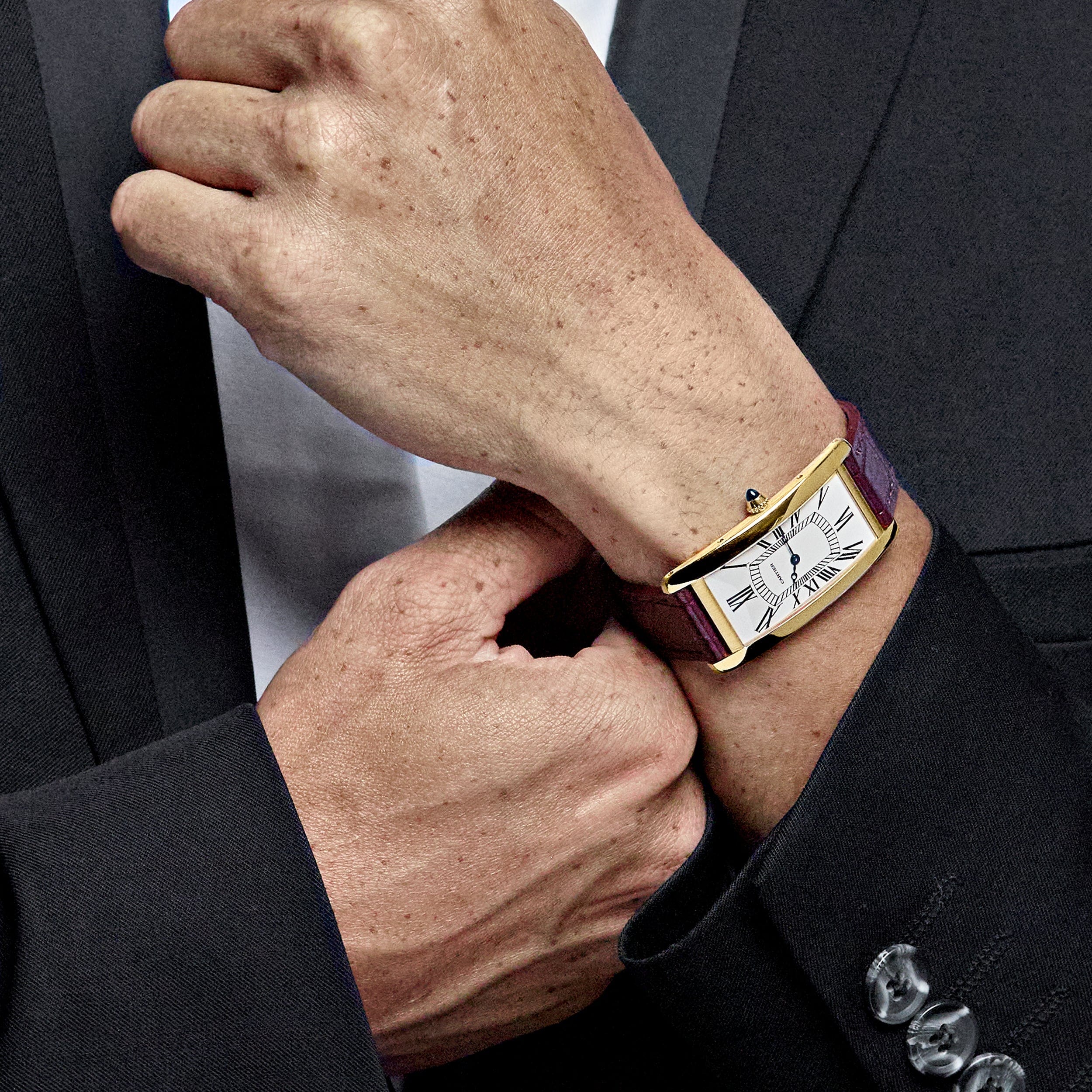 Cartier Tank Cintrée WGTA0057 Yellow Gold (2022) 