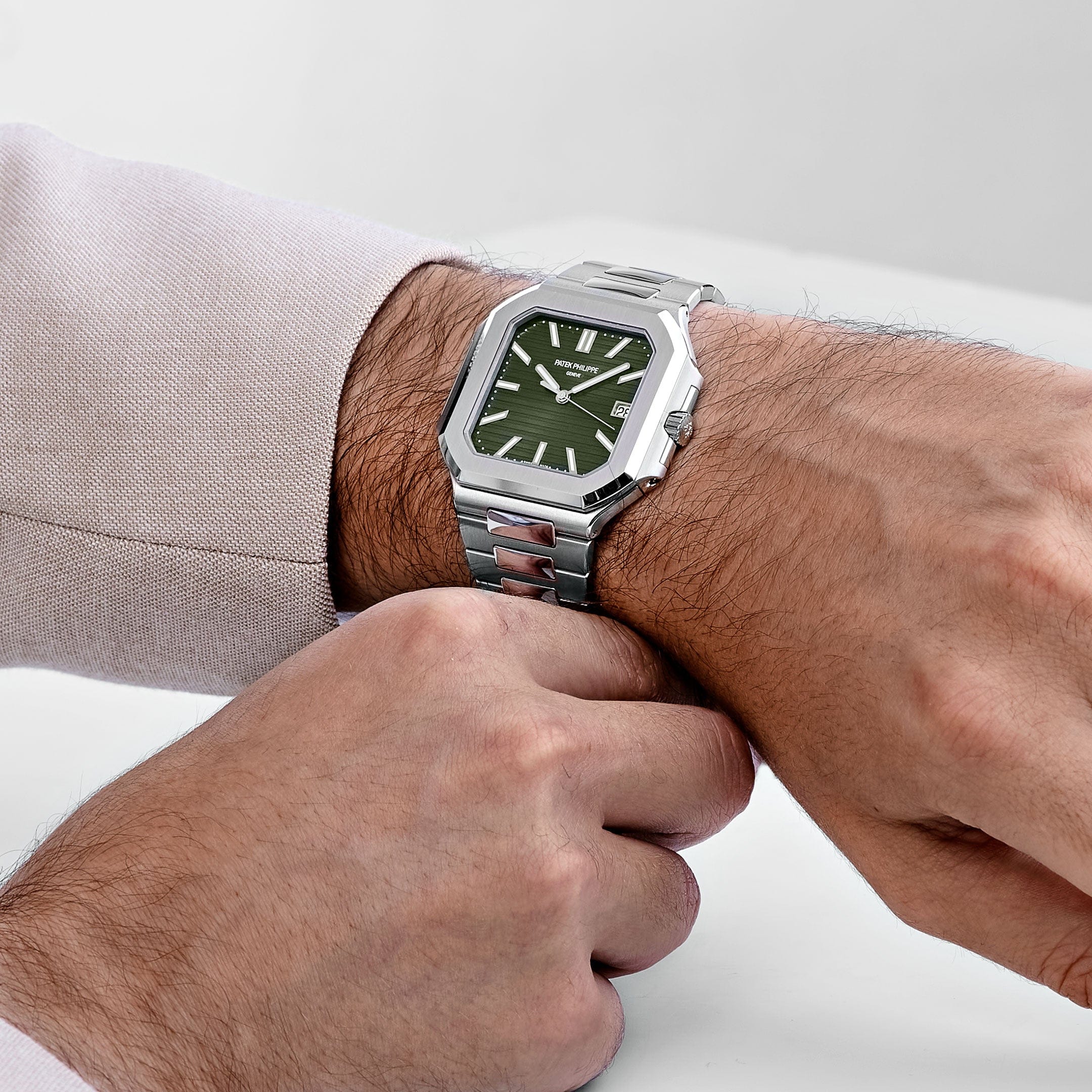 Patek Philippe Cubitus 5821/1A-001 Stainless Steel Green Dial (2025)