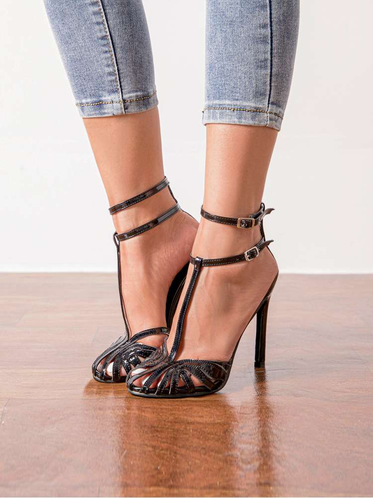 Black Thin Strips Round Toe High Heels