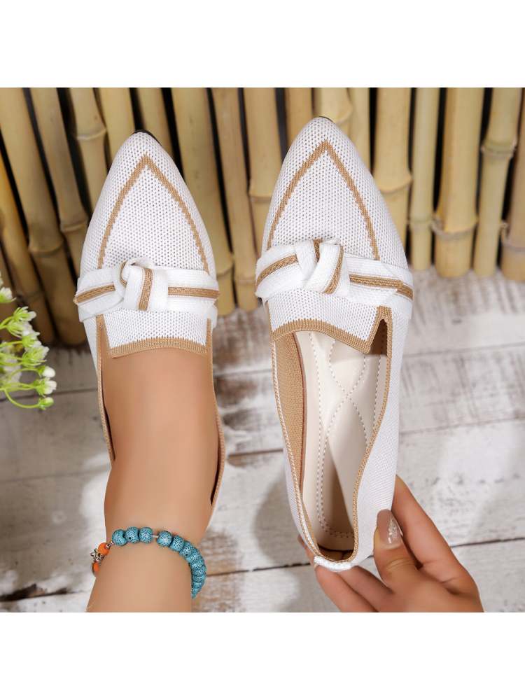 Bow Pointed Flats