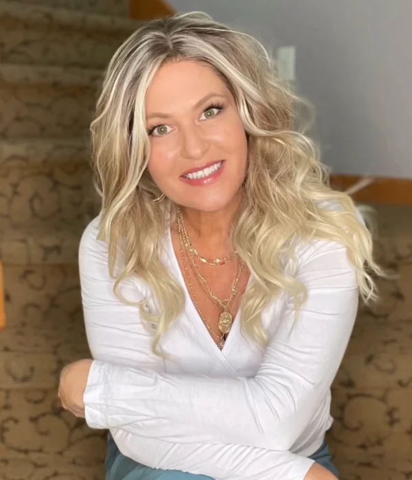 Abigail | White Blonde Balayage Wavy Synthetic Lace Front Wig