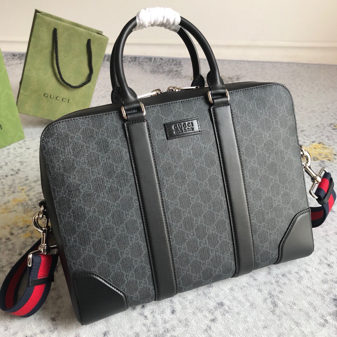 Gucci Aus GG Supreme Shoulder bags Size 36*28*7cm