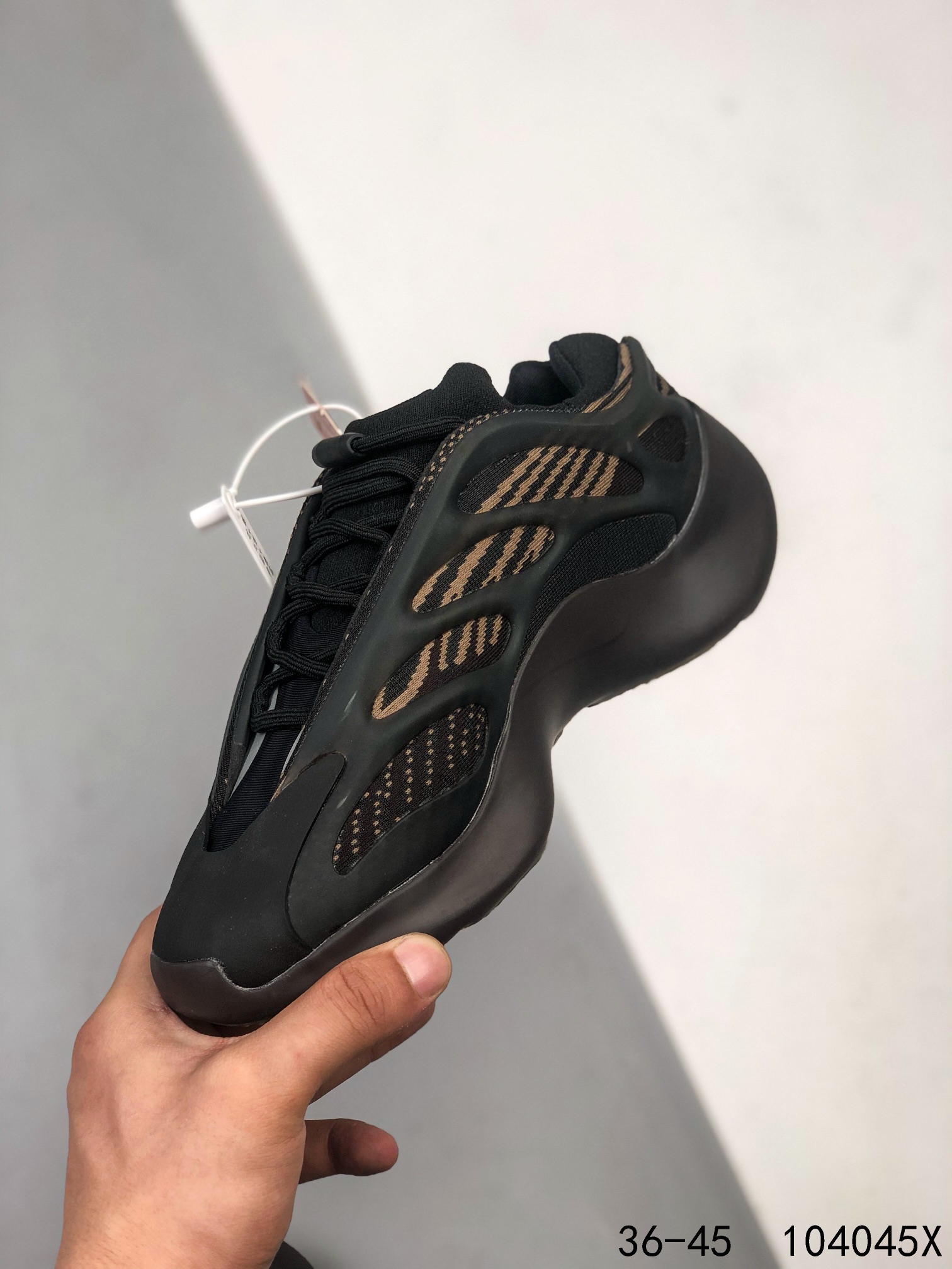 Yeezy 700 V3 Mens/Women's Sneakers Shoes 36 - 45
