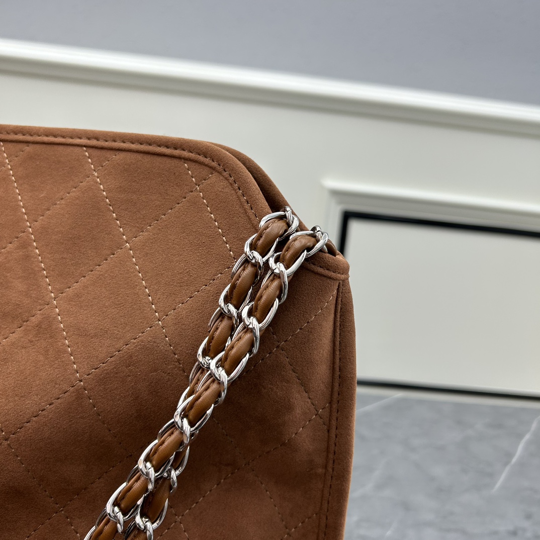 Chanel Women Shoulder Bags 47*30*13cm