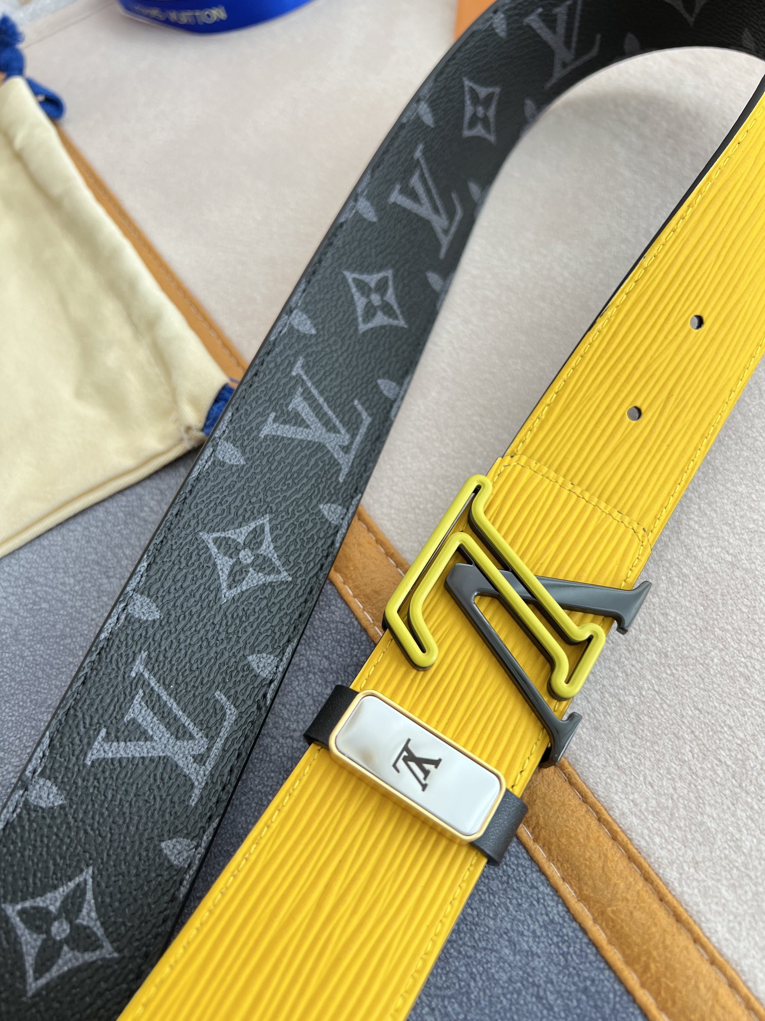 Louis Vuitton Men Belt Width 4cm