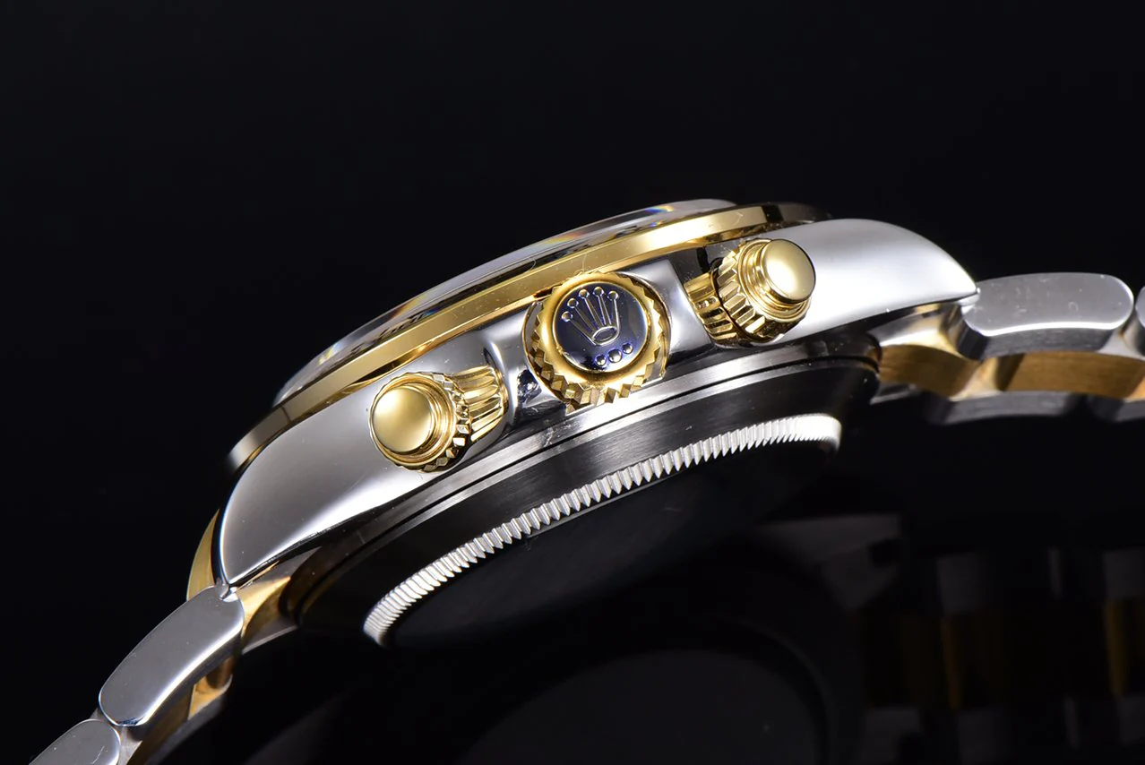 DAYTONA CUSTOM TWO-TONE RED PEARL DIAL