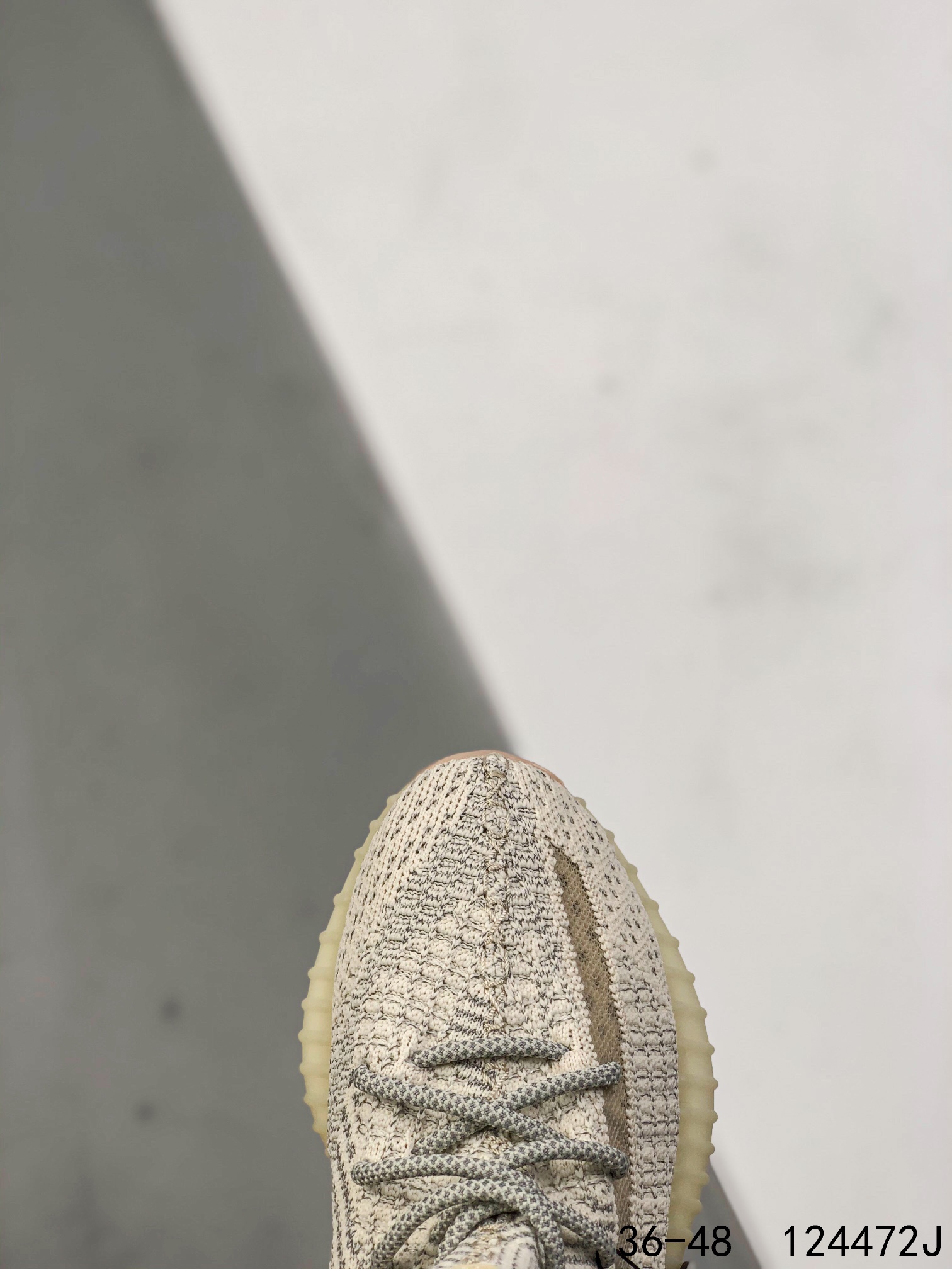 Yeezy 350 Boost 350 V2 Mens/Women Sneakers Shoes Light Yellow 36 - 45