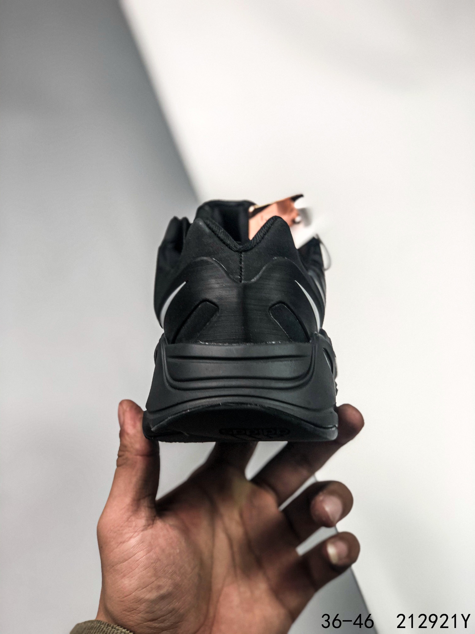 Yeezy 700 V2 Mens/Women's Sneakers Shoes 36 - 46