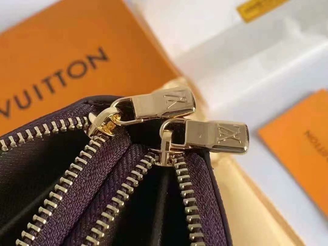 Louis Vuitton Men Wallet M61723 19*10*4cm