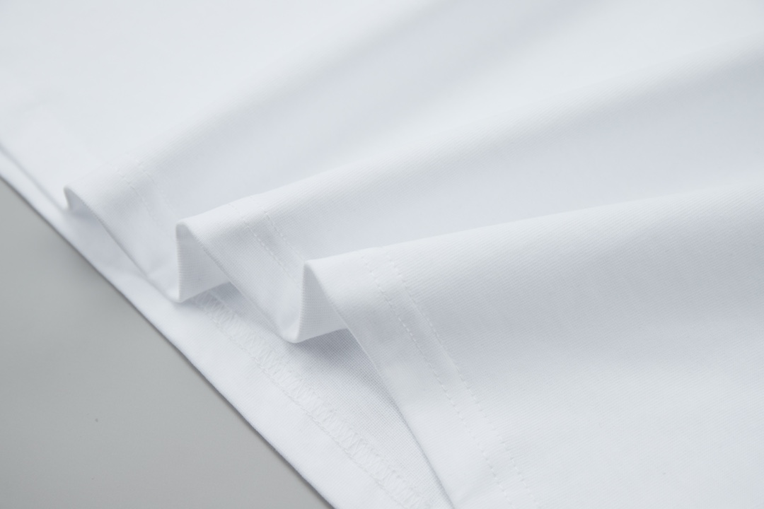 Burberry Cotton T Shirt Size S-XL