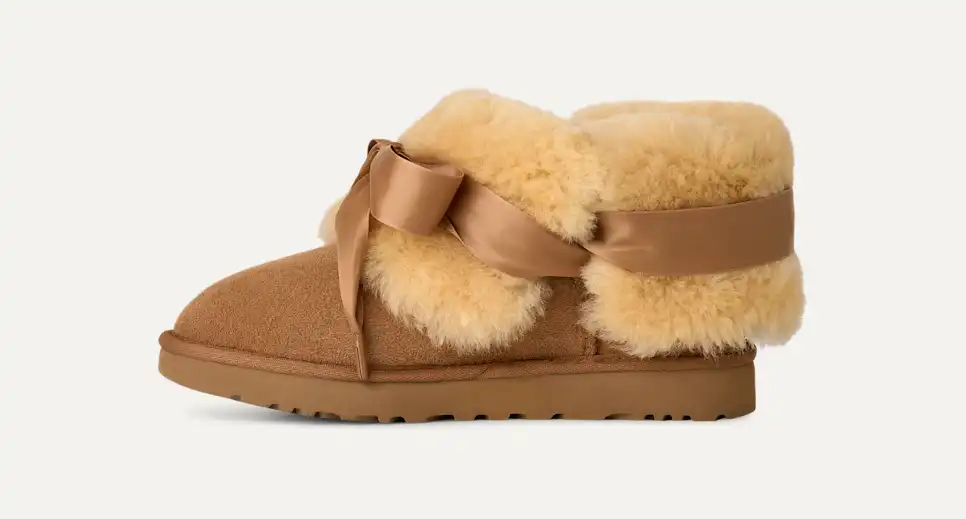 UGG Women's Bailey Tie