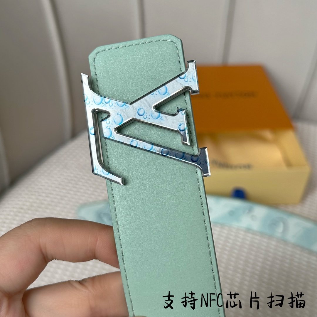 Louis Vuitton Men Belt Width 4cm