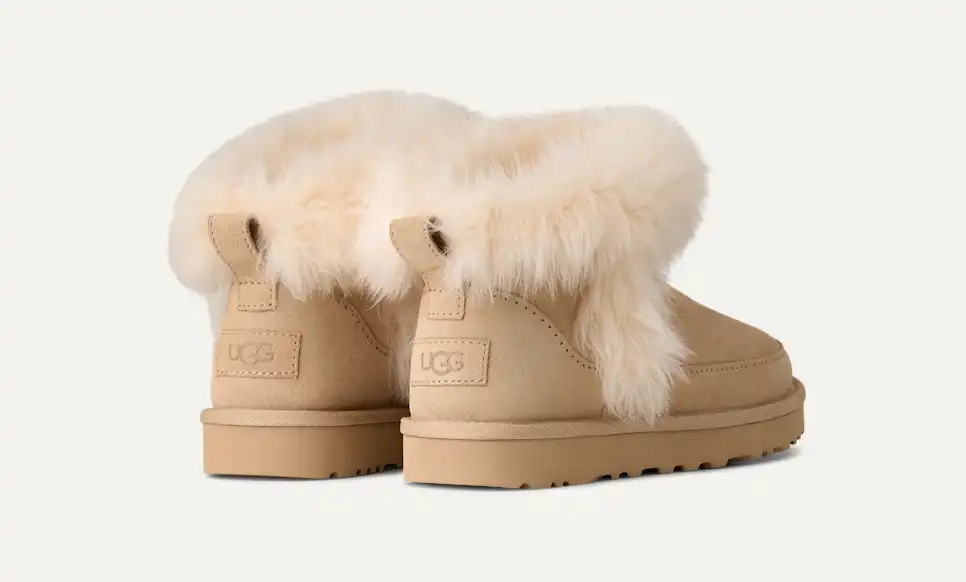 UGG Women's Classic Ultra Mini Chalet