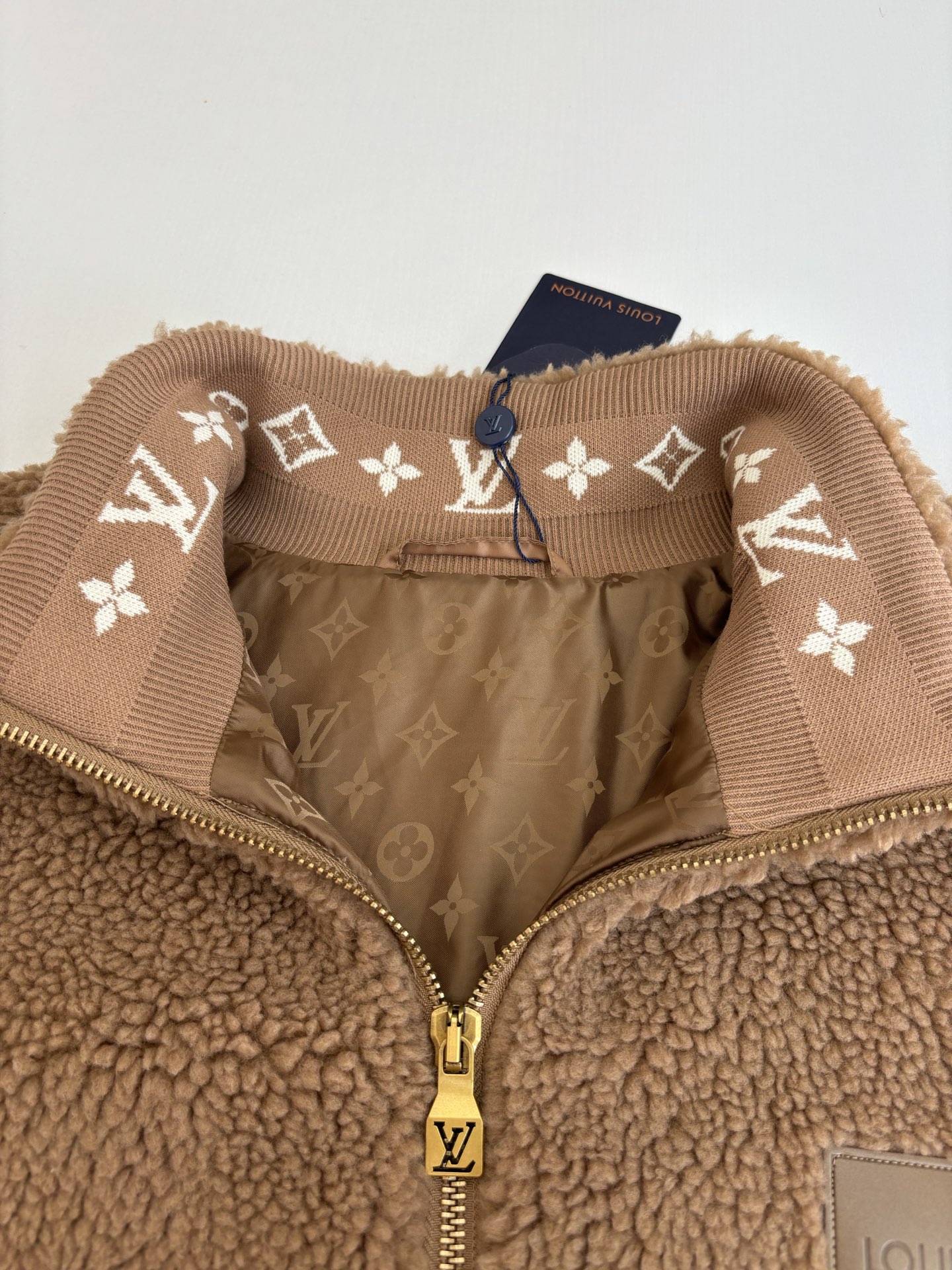 Louis Vuitton Unisex Jacket Size S-XL