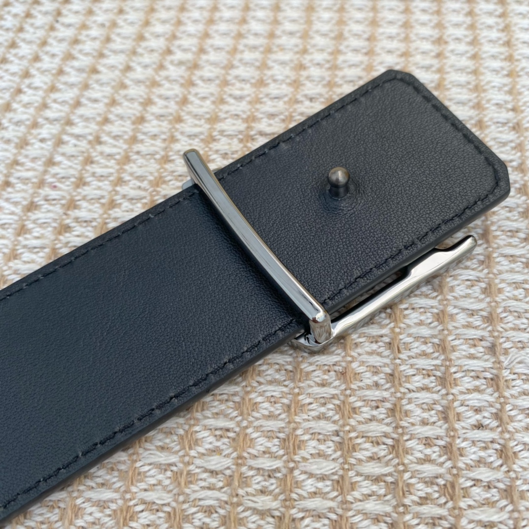 Louis Vuitton Men Belt Width 4cm