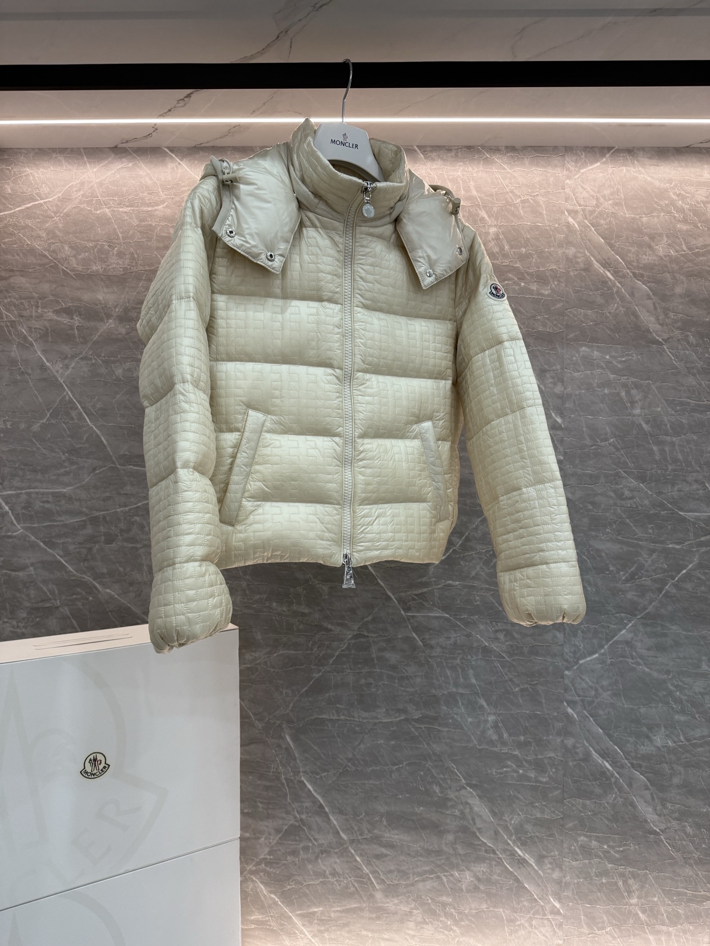 Moncler 25ss Gisors Unisex Down Jacket Size 0-3