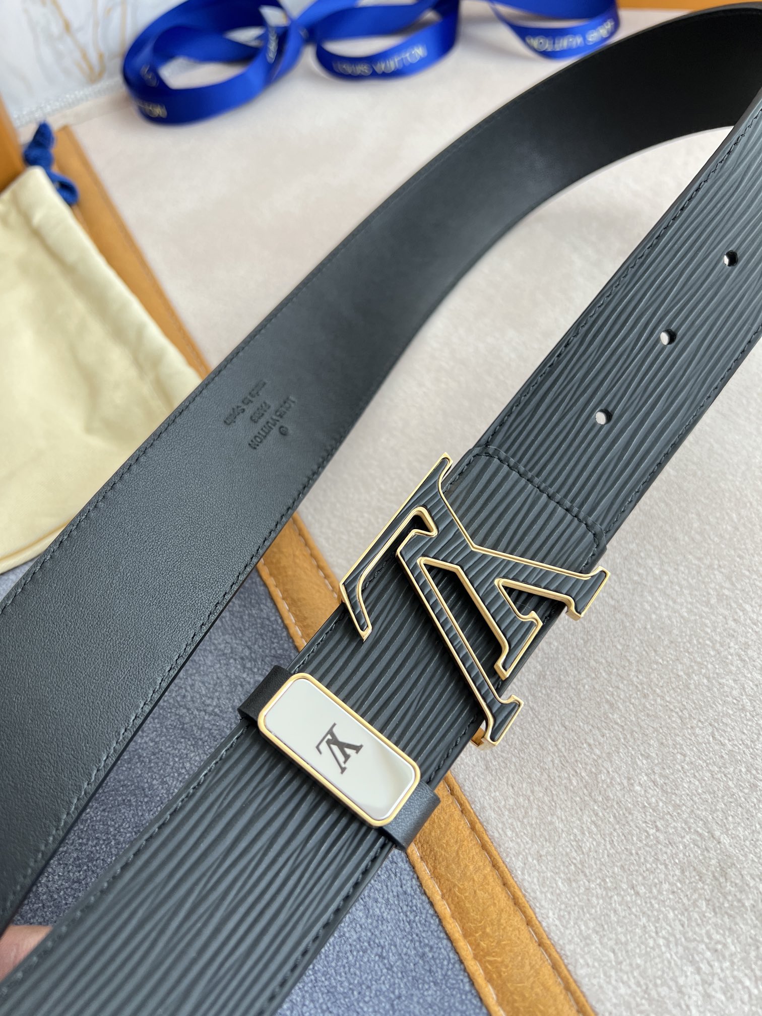 Louis Vuitton Men Belt Width 3.8cm