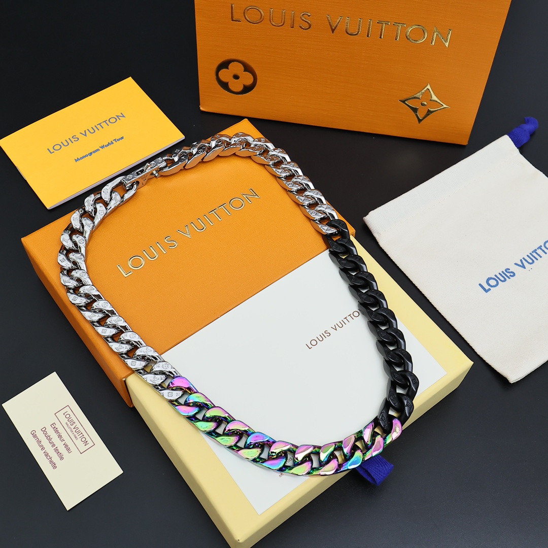 Louis Vuitton Necklace