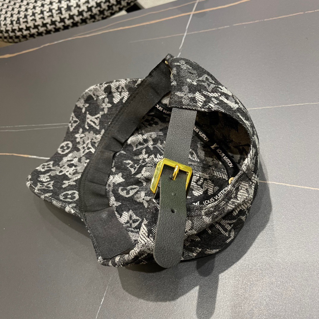 Louis Vuitton Baseball Cap