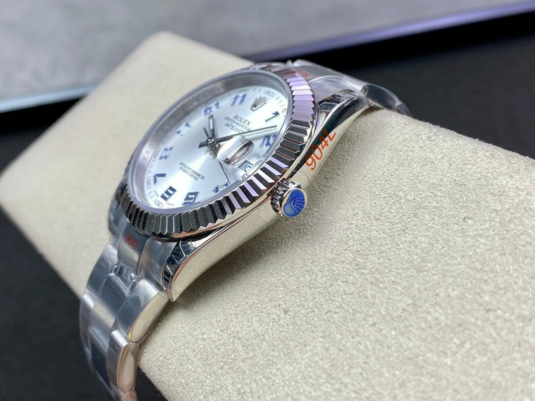 DATEJUST 41 LIGHT BLUE NUMERALS SILVER CASE