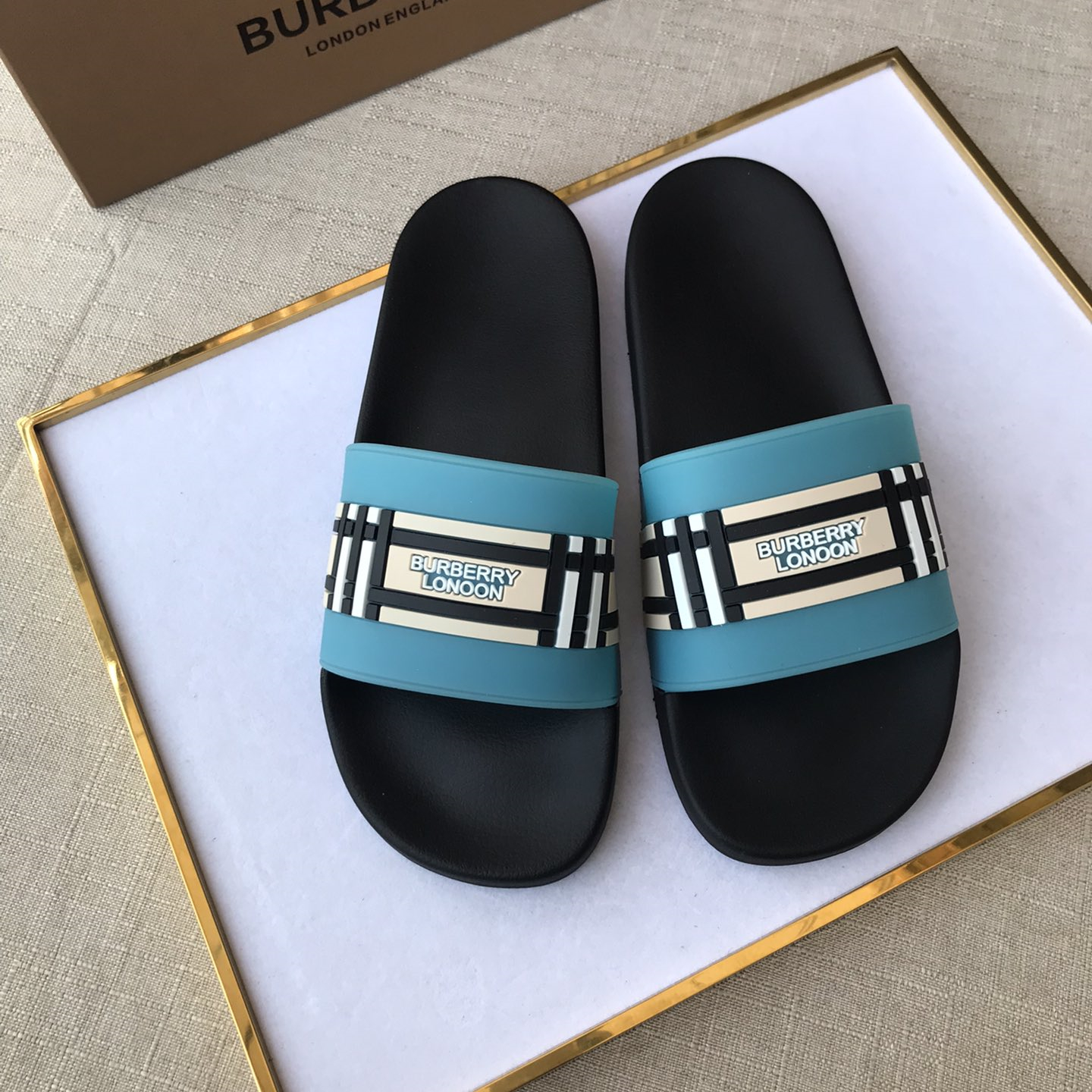 Burberry Mens Women Sandals Gr. 36-46